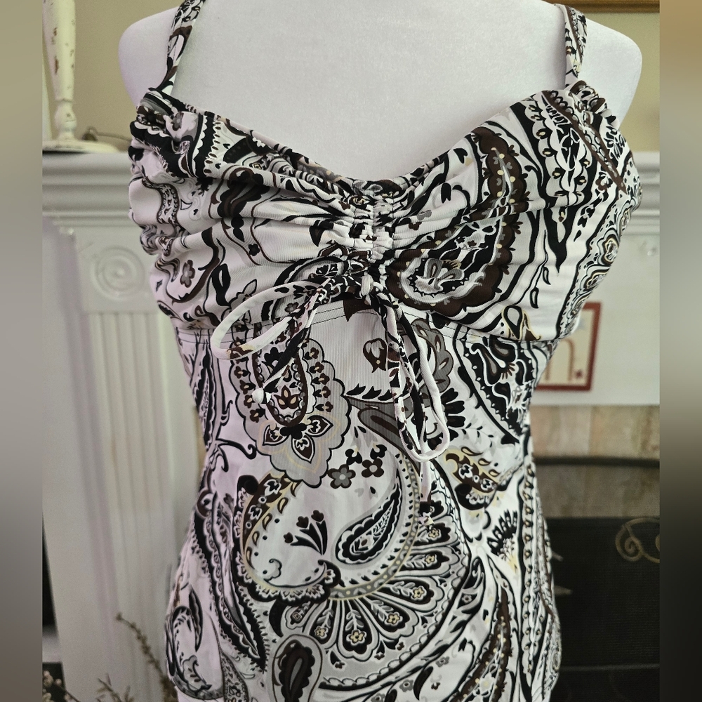 Lands' End Black and White Paisley Swim Top - Picture 6 of 6